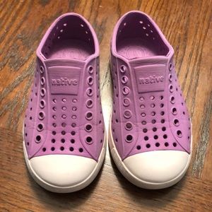 Natives - toddler size 8